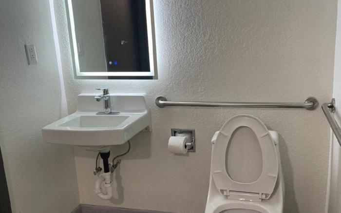 Ramada by Wyndham Tuscaloosa