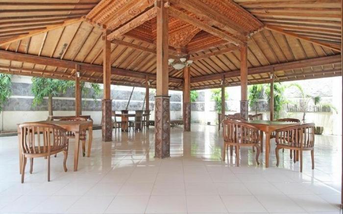 Teras Solo Syariah Guest House