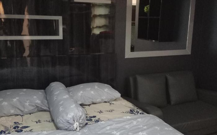 green studio lux room by GHS