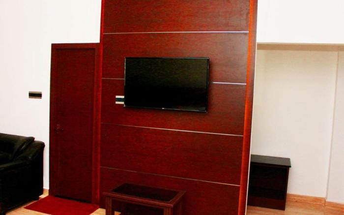 Staylite Suites