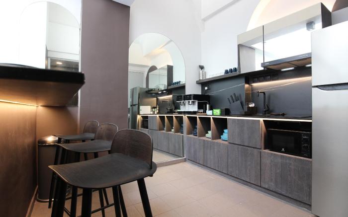 ST Signature Bugis Beach, DAYUSE, 8-9 hours: check in 8AM or 11AM