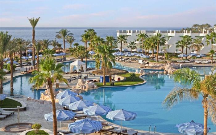 Safir Sharm Waterfalls