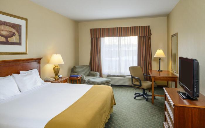 Holiday Inn Express Hotel & Suites Chester By IHG