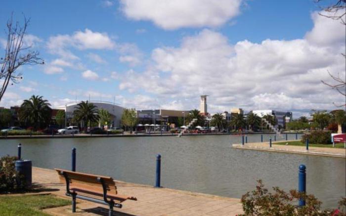 Quest Mawson Lakes