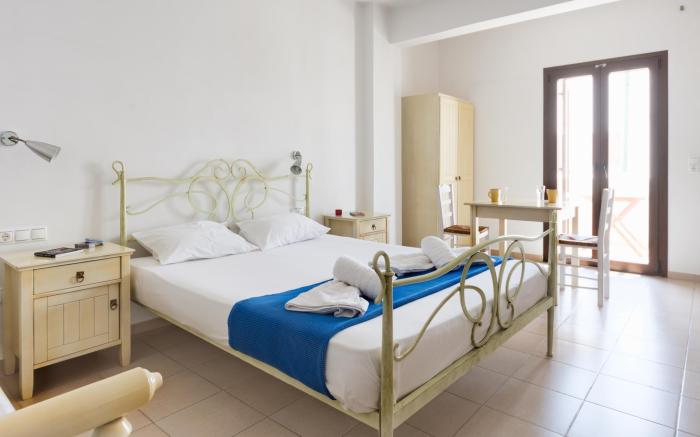 Depis Place & Apartments