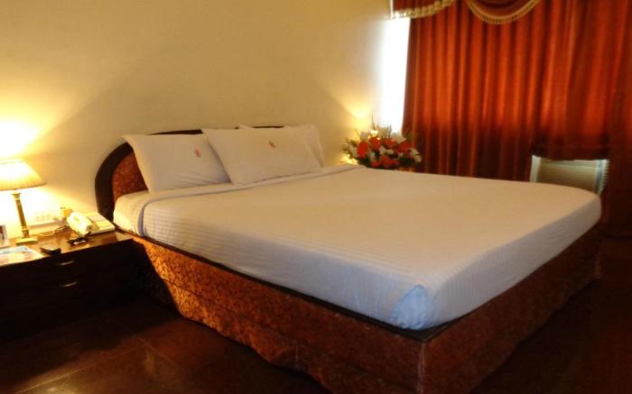 Hotel Poonja International