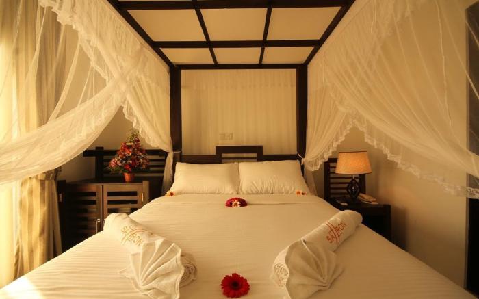 Saffron Hotel & Restaurant