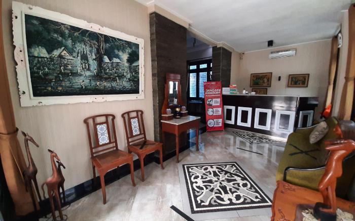 Cozzy Kostel Managed by Salak Hospitality
