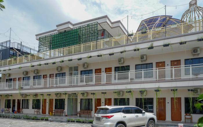 RedDoorz @ Jalan Majapahit Semarang