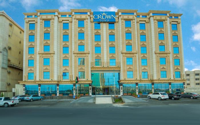 Crown Town Hotel