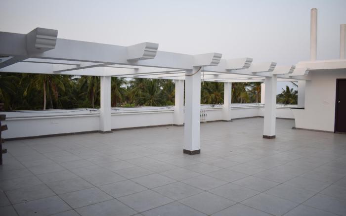 White Pearl Residency