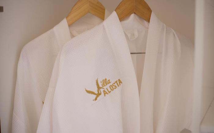 Alosta Luxury Private Villa