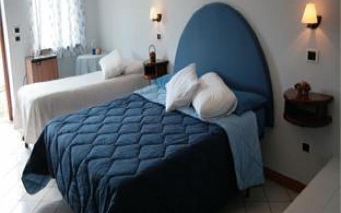 De Maria House