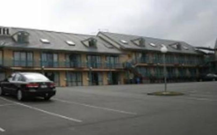Rayland Motel
