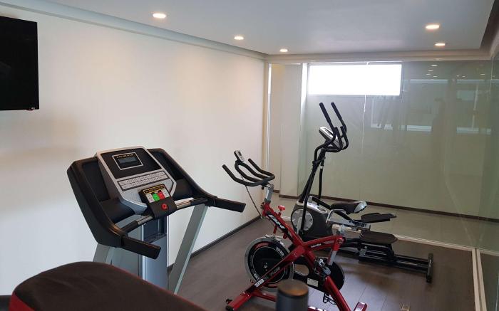 Best Western Plus Metepec & Suites