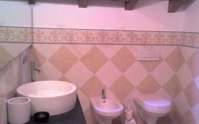 Nene-Il Vicolo Apartments and Rooms