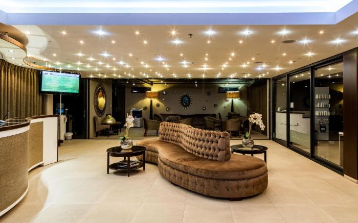 Aquarius Luxury Suites