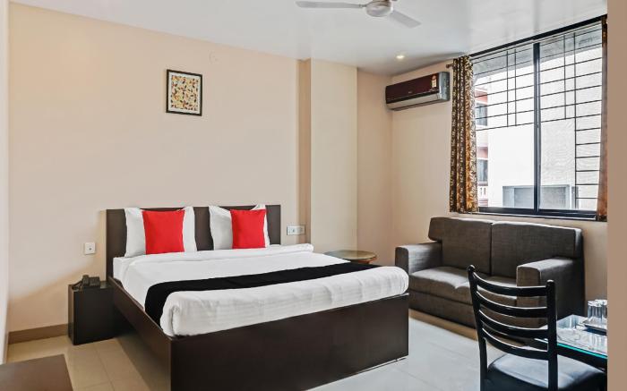Hotel Classy Stay EON IT Park
