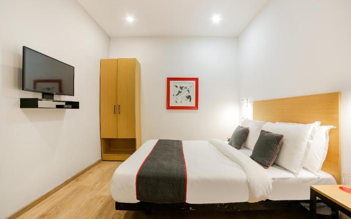 Super Townhouse Artemis Hospital Near Appu Ghar
