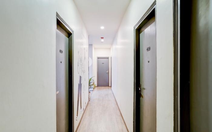 Super Townhouse Ulsoor Near Halasuru Metro Station