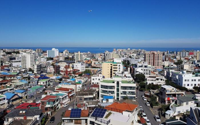 Arapalace#805 Near Airport, City/Ocean View, 10 Minutes to Dongmun Market, Cooking/Laundry