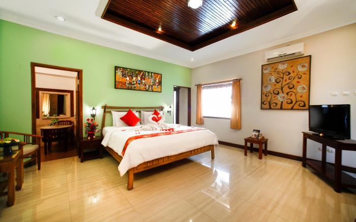 Bali Taman Lovina Resort and Spa Suites