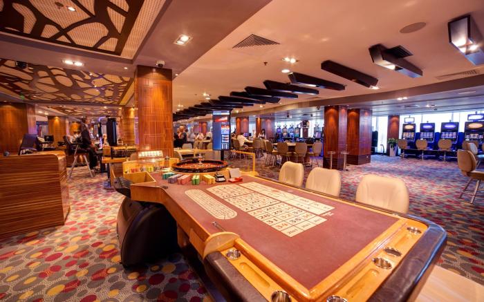 INTERNATIONAL Hotel Casino & Tower Suites