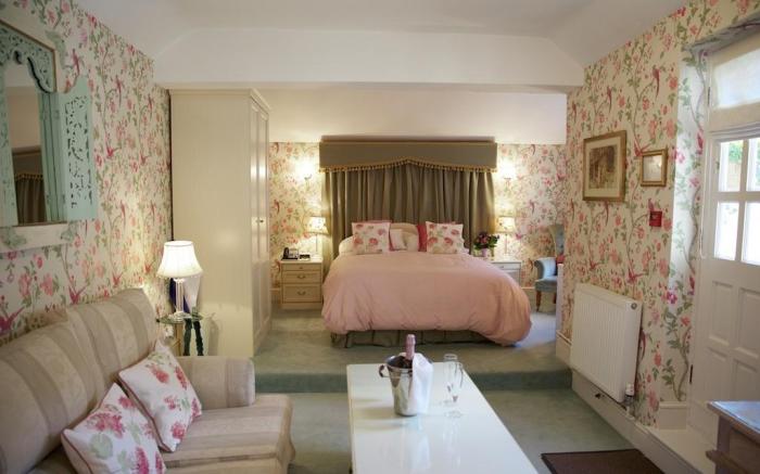 The Cottage Hotel