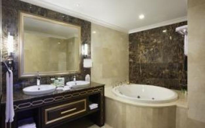 Crowne Plaza Istanbul Asia By IHG