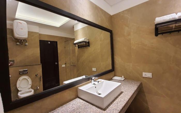 Timbuktoo Kasauli, 4 Bhk Villa With Swimming Pool