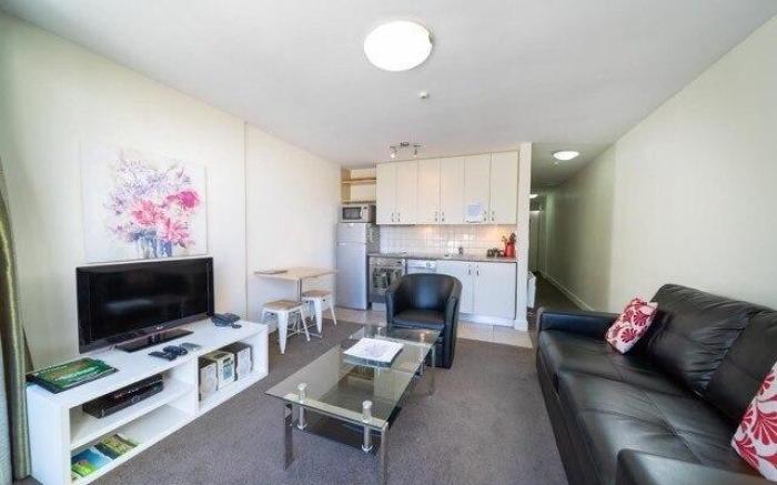 Mountain View City Apartment