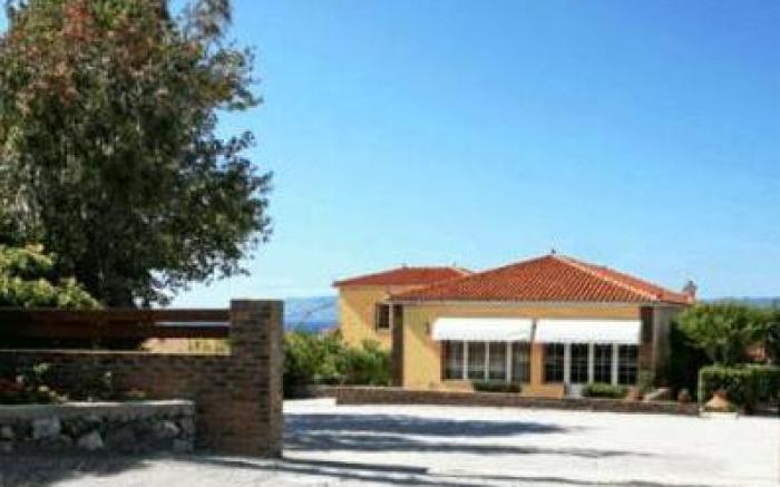 Belvedere Aeolis Hotel