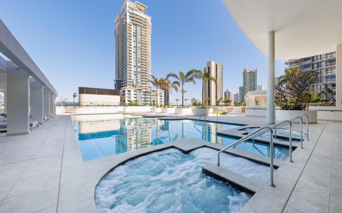 Meriton Suites Surfers Paradise