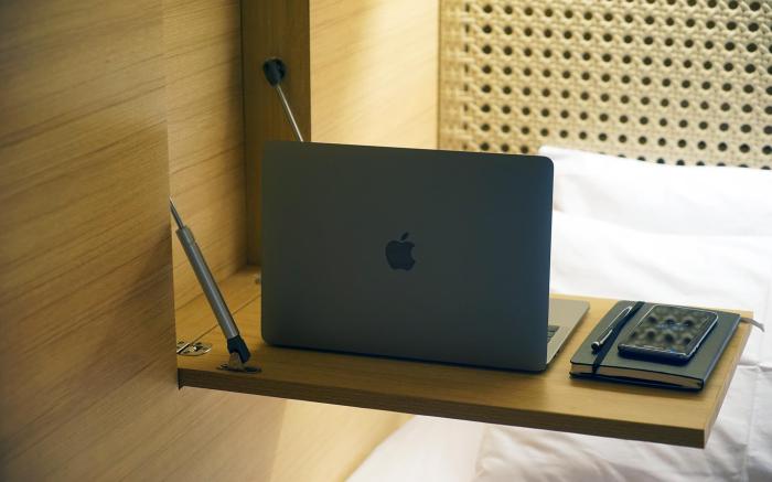 Borough Capsule Hostel Bali