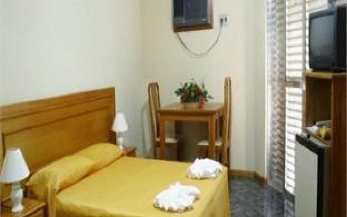 Canzi Cataratas Hotel