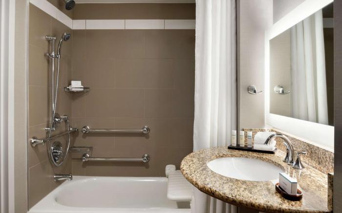 Embassy Suites by Hilton Atlanta Alpharetta