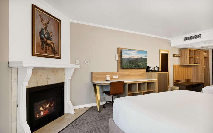 Chateau Big Bear Boutique Hotel, BW Signature Collection