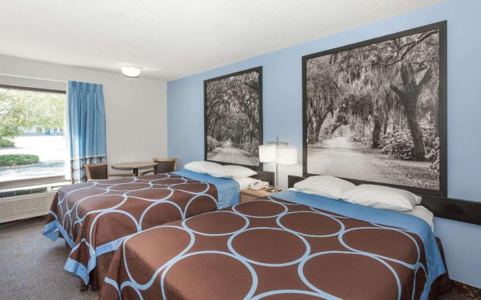 Super 8 By Wyndham Valdosta/Conf Center Area