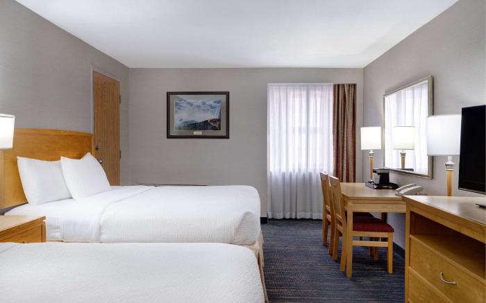 Days Inn by Wyndham Niagara Falls Near The Falls