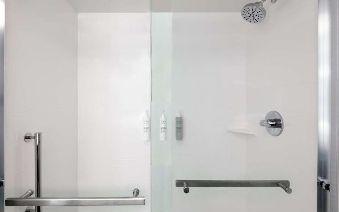 Hampton Inn & Suites Charlottesville-At The University