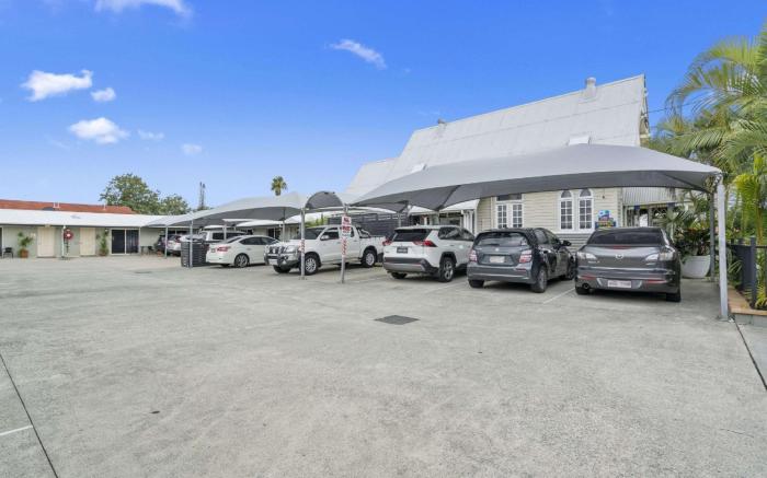 Caboolture Central Motor Inn, Sure Stay Collection by BW