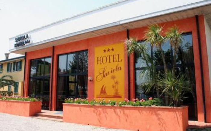 Hotel Saviola