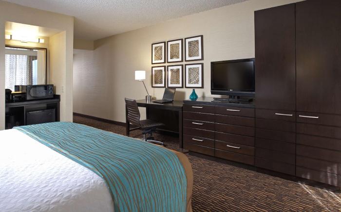 Embassy Suites by Hilton Los Angeles International Airport North