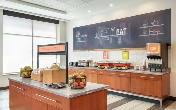 Hampton Inn Portland Downtown - Waterfront