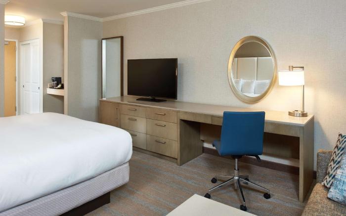 DoubleTree by Hilton Irvine-Spectrum