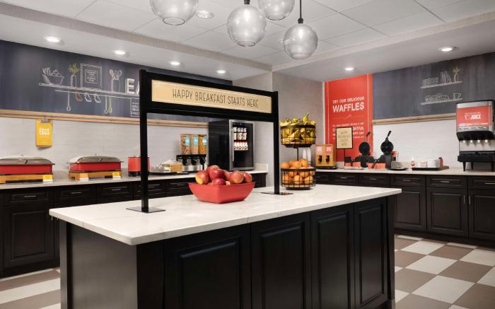 Hampton Inn & Suites Huntsville/Research Park Area