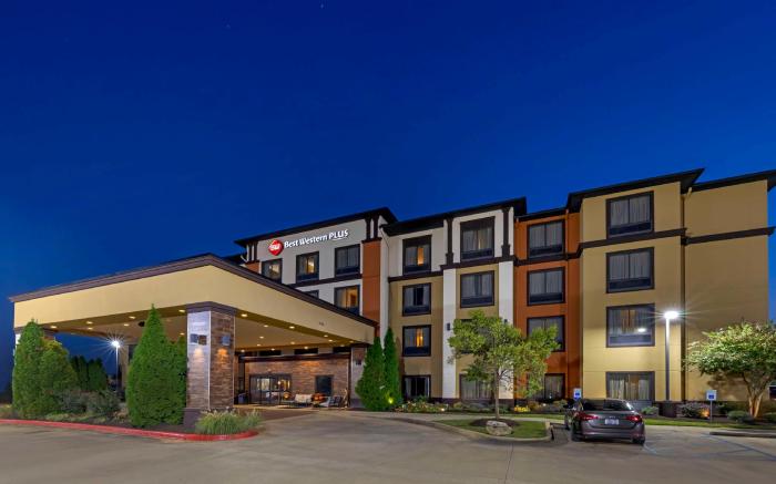Best Western Plus Tupelo Inn and Suites