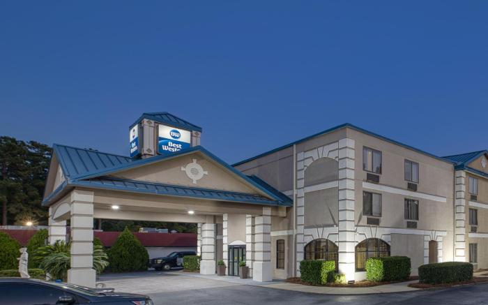 Best Western Executive Inn & Suites
