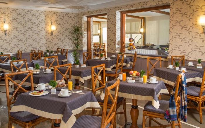 Hotel Santa Costanza