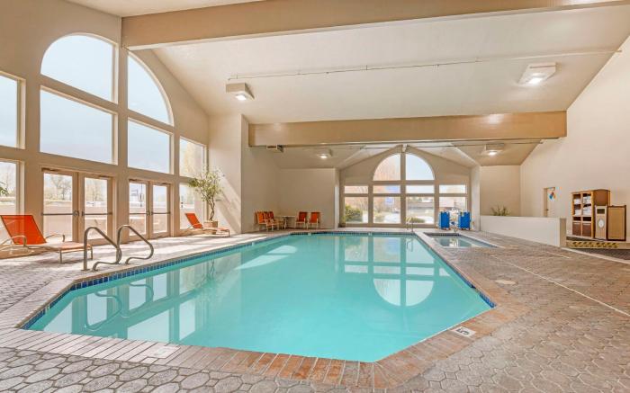 Best Western Plus Mill Creek Inn